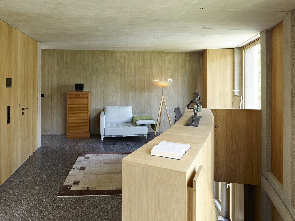 Urban House in Pully by LOCALARCHITECTURE