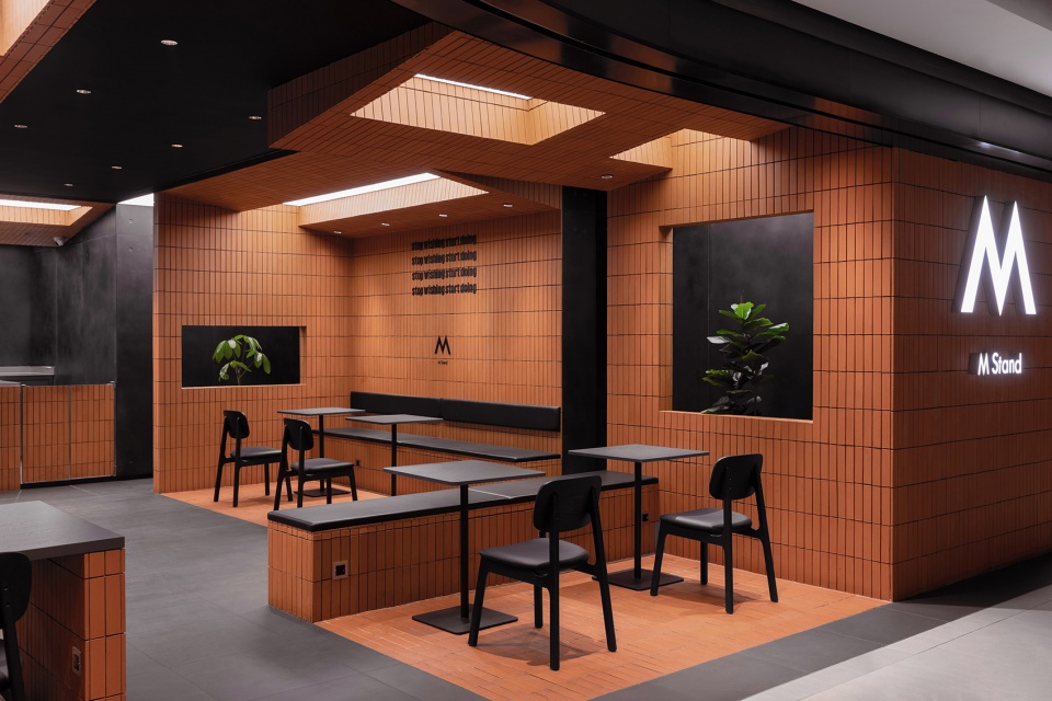 M Stand in K11 Shanghai by z15 studio