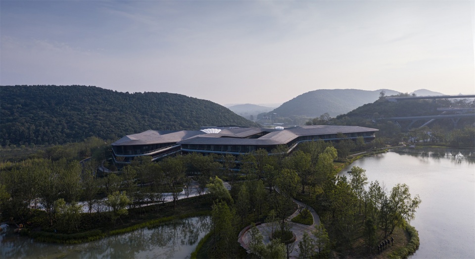 Radisson Collection Resort in Jiangsu Horticultural Expo Park by Archi Union