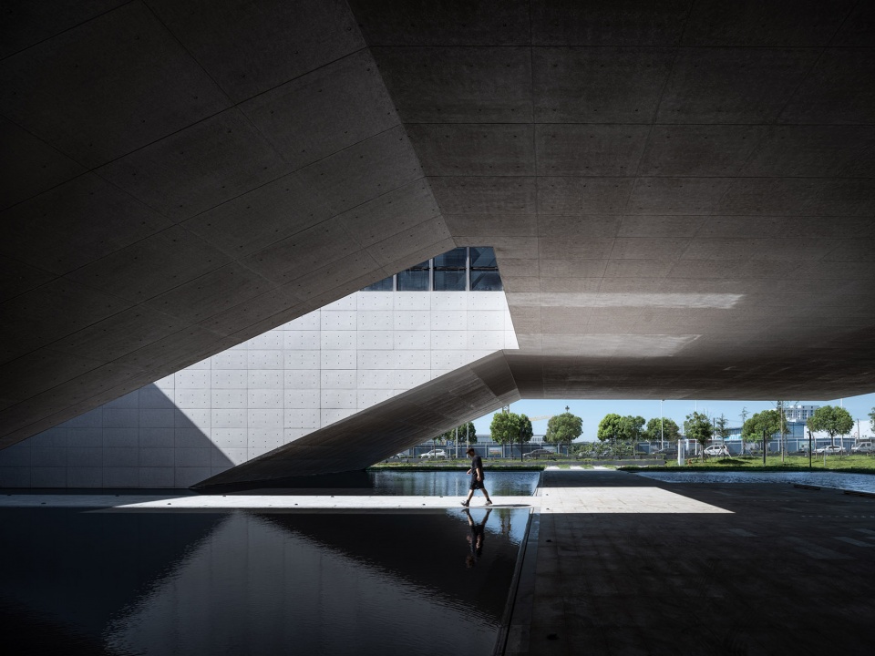 techstorm headquarter industrial park china by duts design