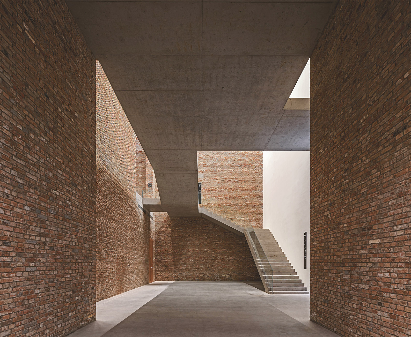 798cube art museum by studio zhu pei