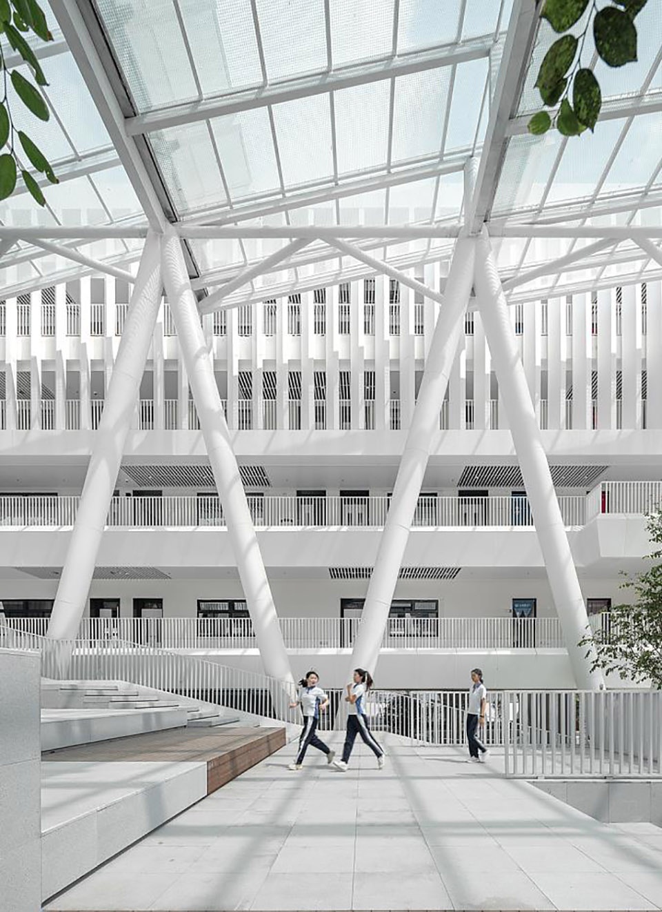 Shenzhen Hongshan Middle School CAPOL
