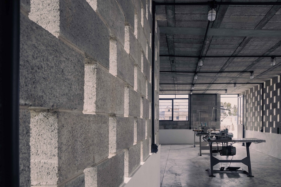 WHITES WORKSHOP ADMA Arquitectos