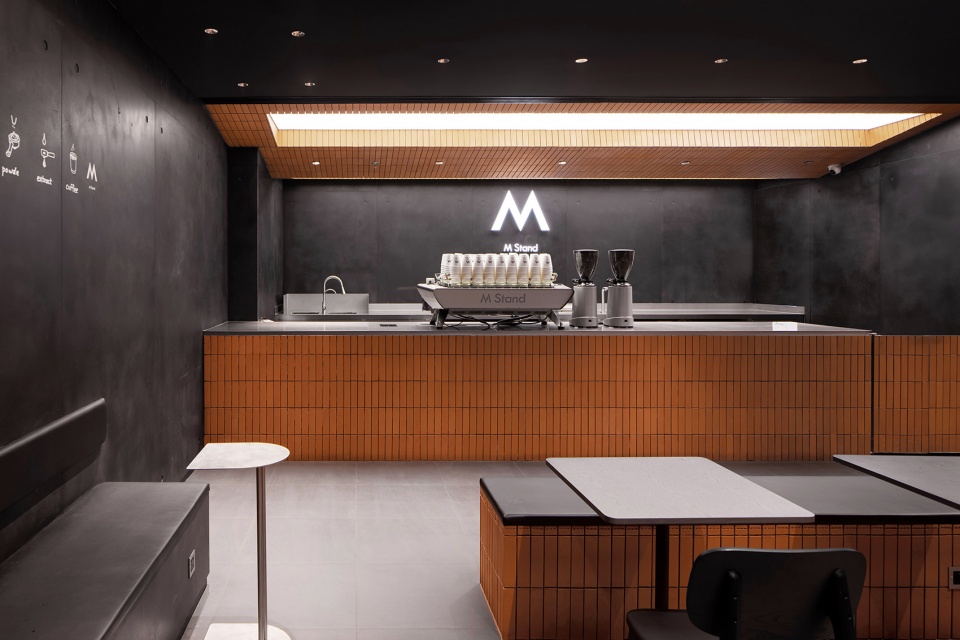 M Stand in K11 Shanghai by z15 studio