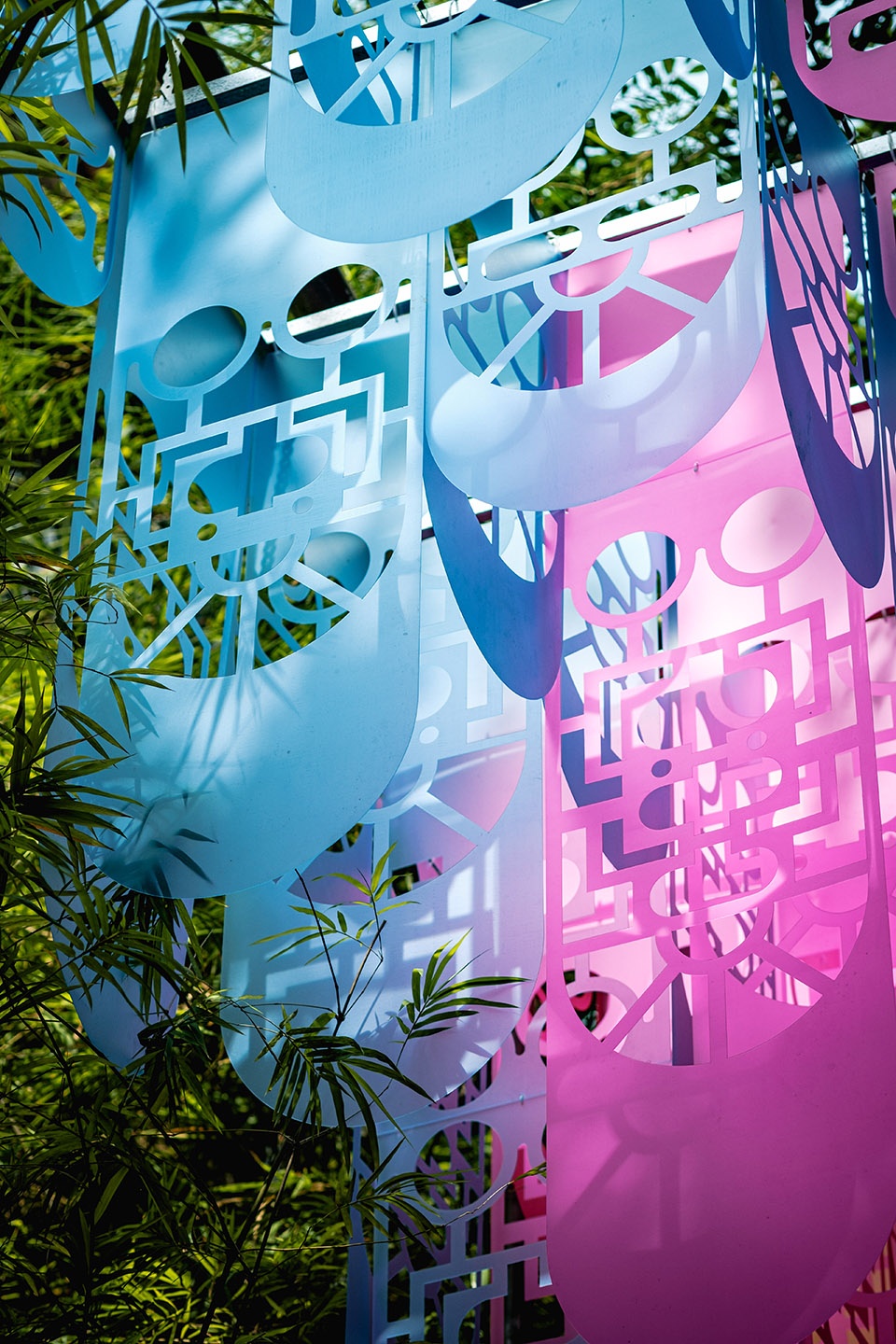 endless frames by poh sin studio