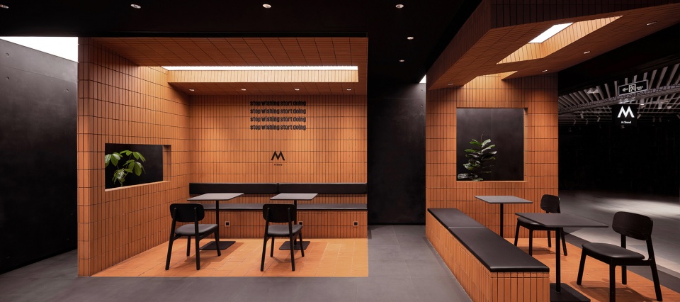 M Stand in K11 Shanghai by z15 studio