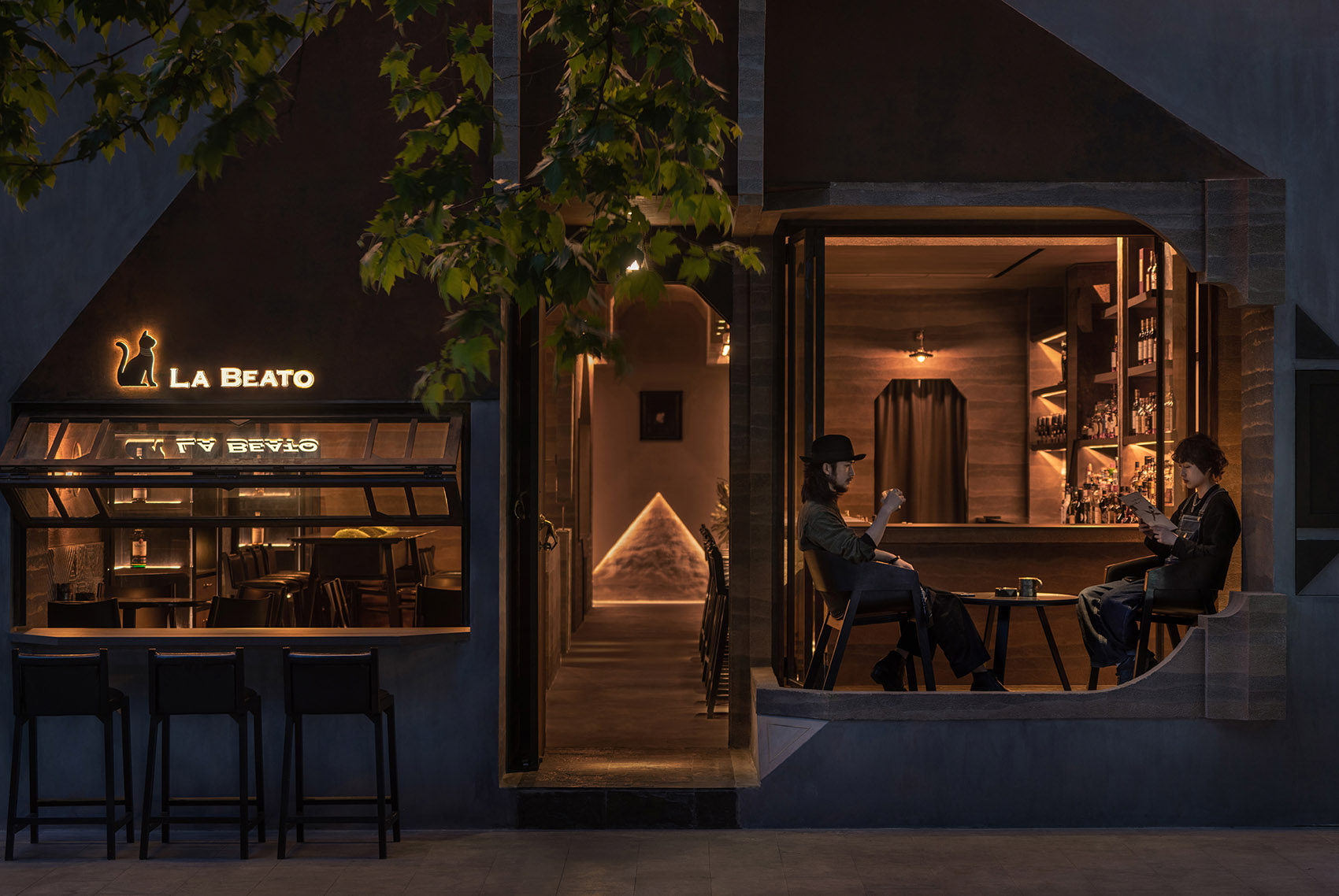 La Beato by Light for