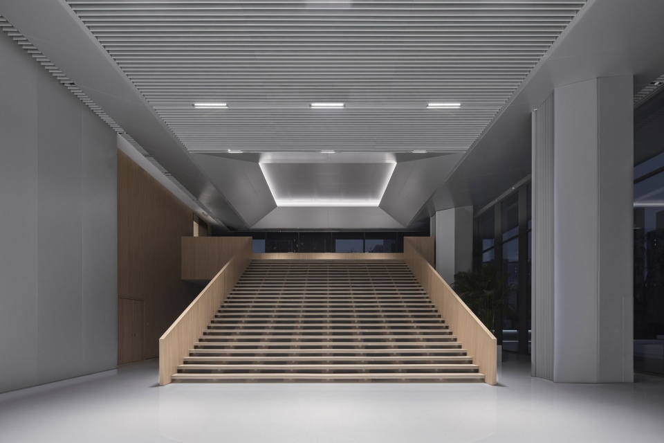 shared space of xiaomi smart industrial zone by daga architects