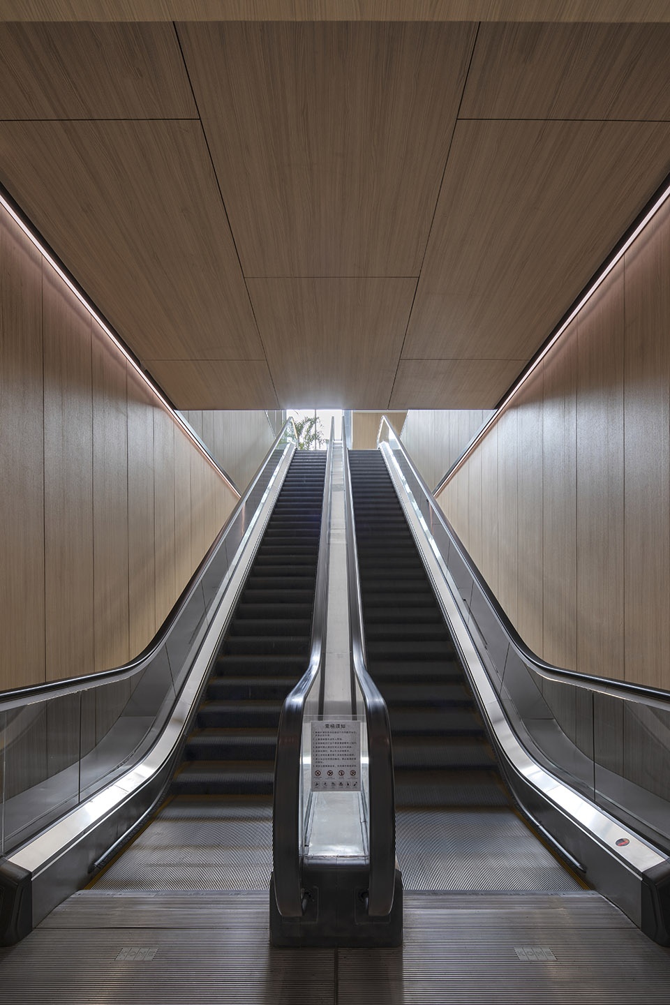 shared space of xiaomi smart industrial zone by daga architects