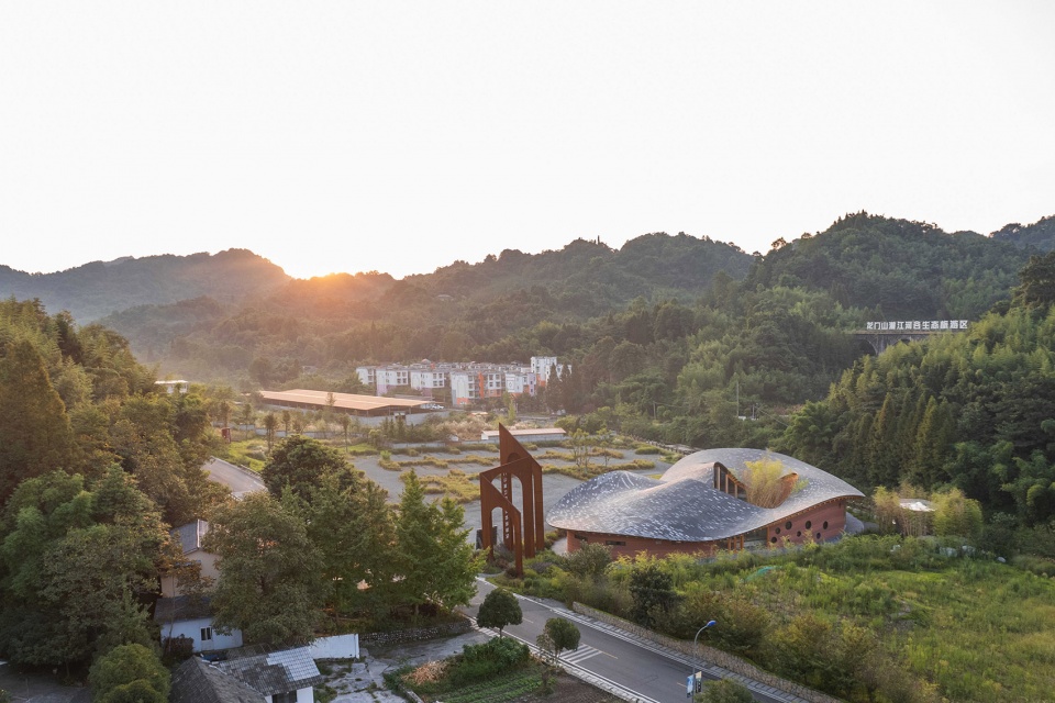 longmen qicun art design center by studio dali architects
