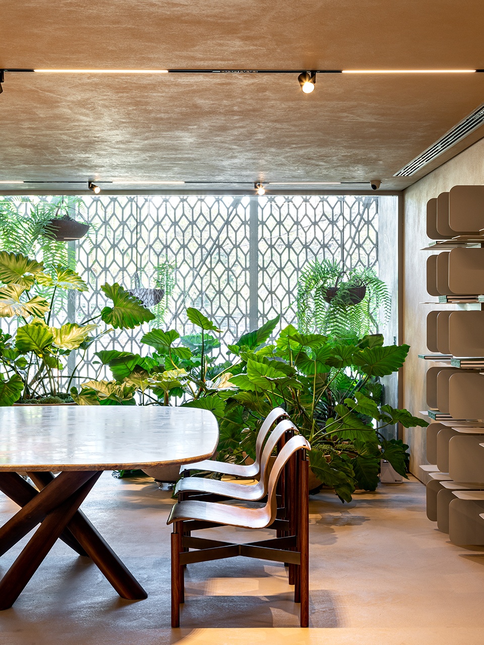 55 Design by Studio Arthur Casas