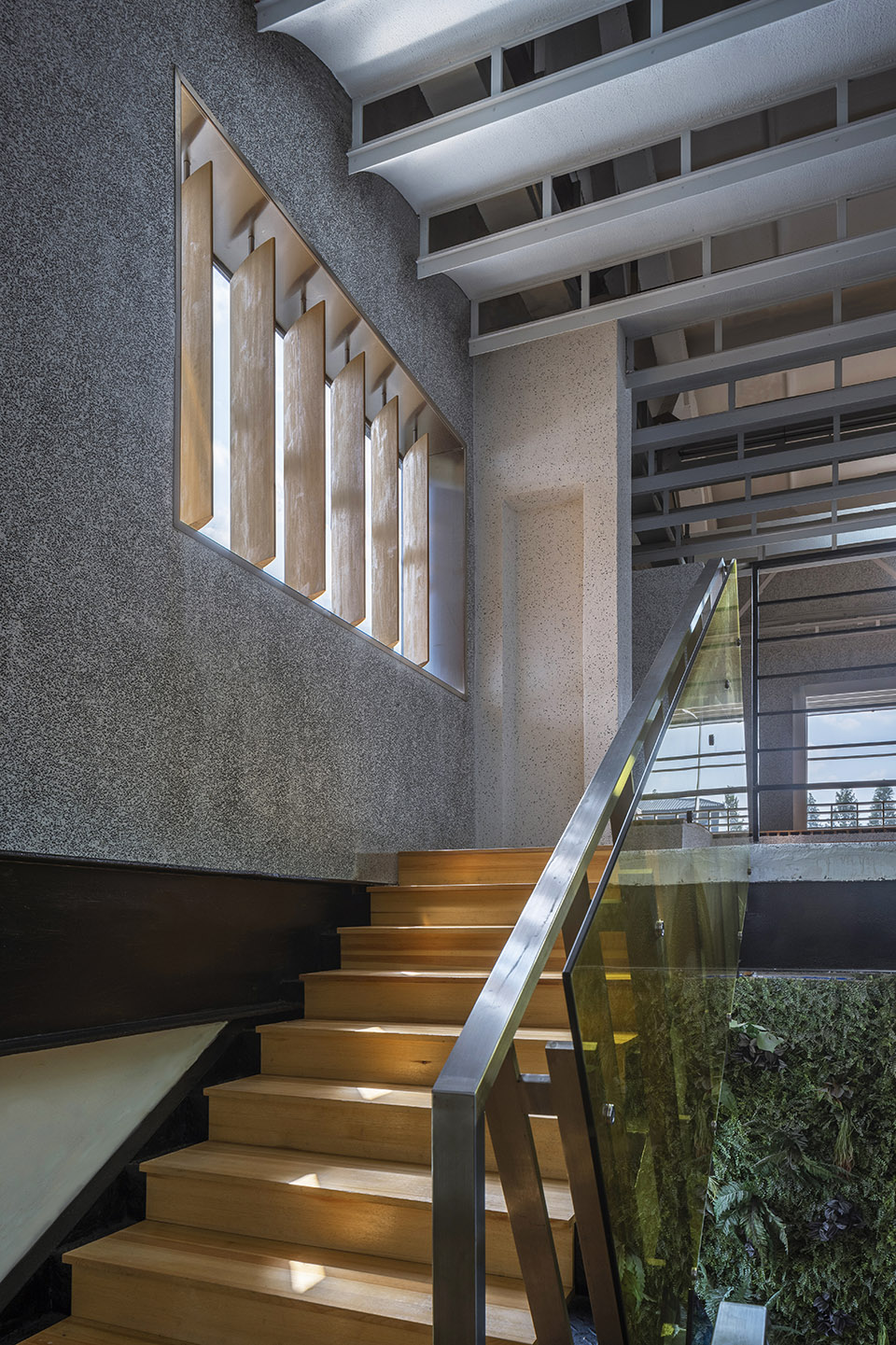 Front Hall of Tianmei Theater LI WENXI Architects