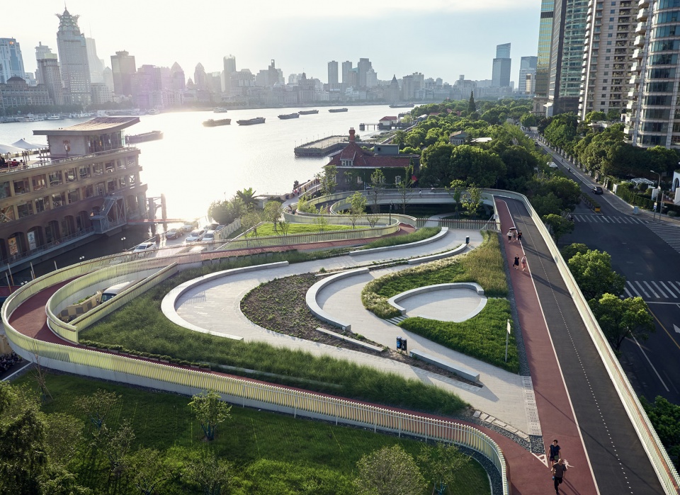 dongchang elevated passage by atelier z