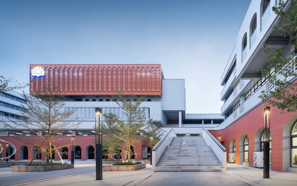 Grand Solar School BPD