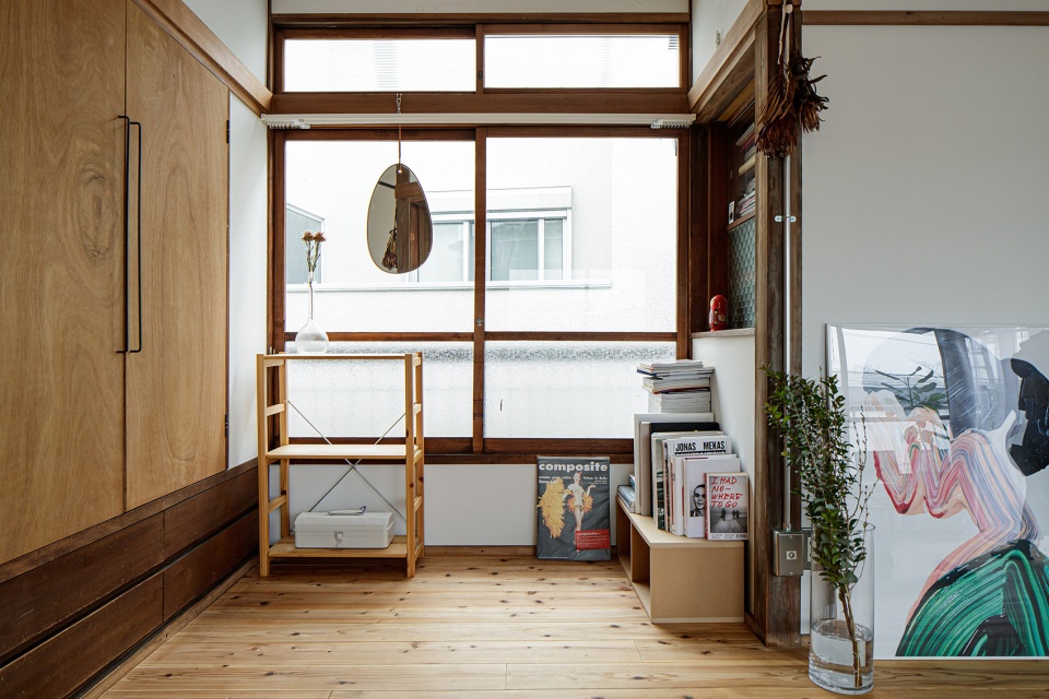 rokukakubashi house japan by roovice