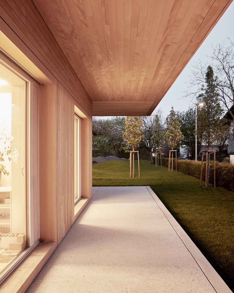engelbach kindergarten by innauer matt architekten