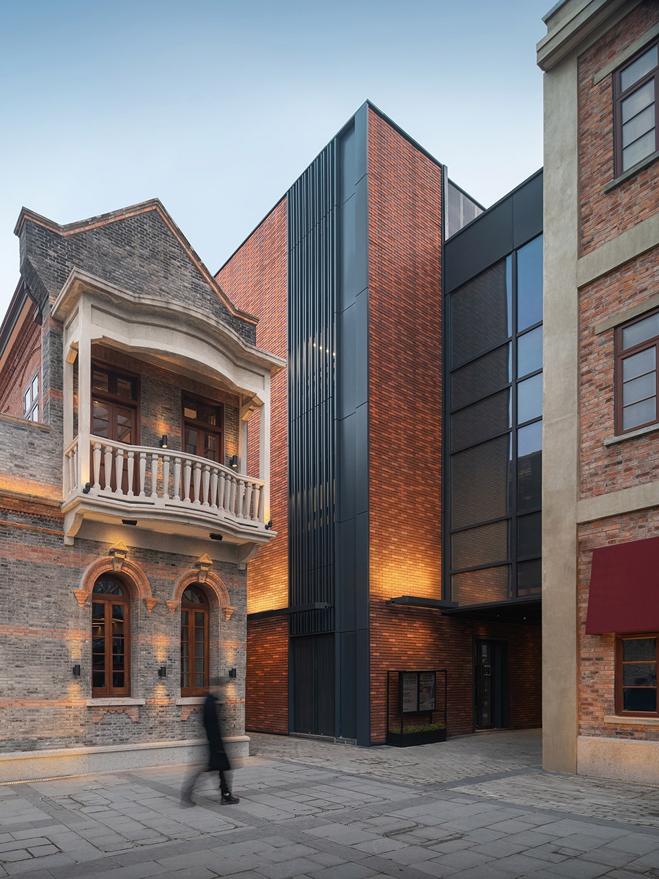 The INLET Block 2 DP Architects