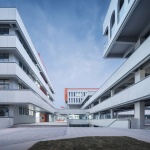 台山市广旭实验学校 / 象外营造工作室