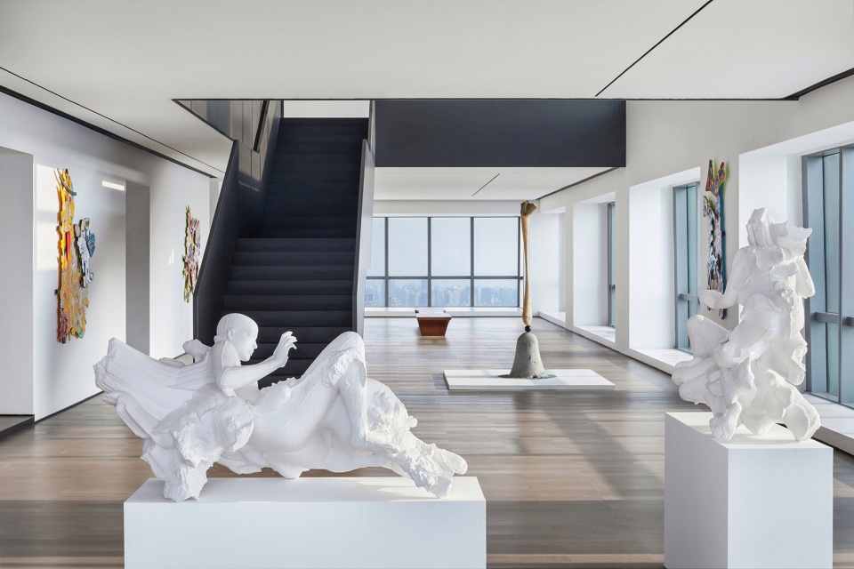 The Gallery Floating in the Clouds Hope