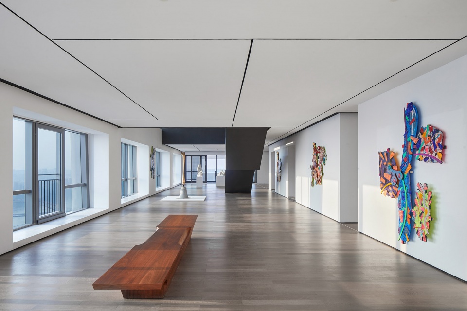The Gallery Floating in the Clouds Hope