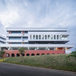 台山市广旭实验学校 / 象外营造工作室
