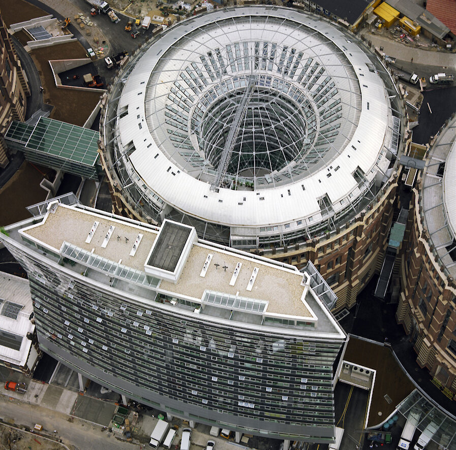 gasometer vienna coop himmelblau peter korrak 02.900x0