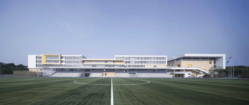 Xingpu experimental middle school in Suzhou Industrial Park by huazao