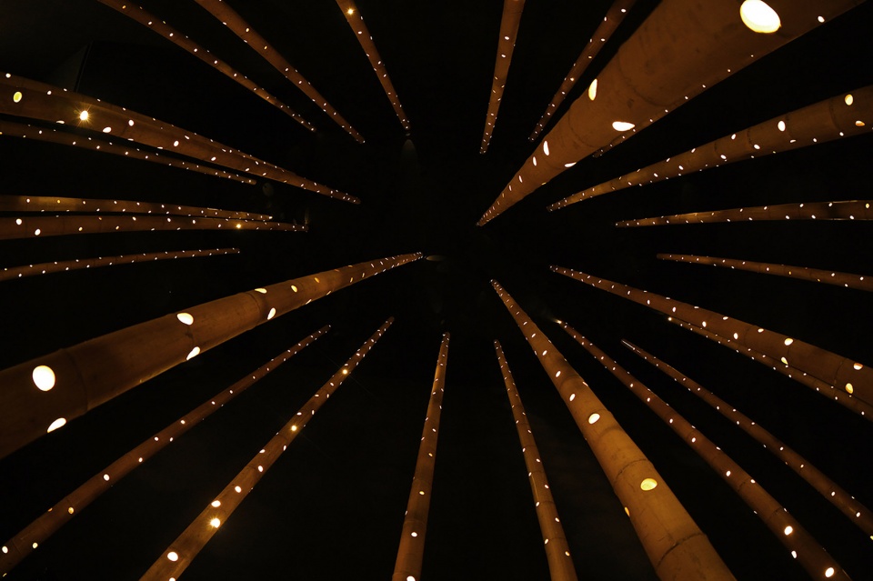 symphony at summer night bamboo art installation by hexia architects