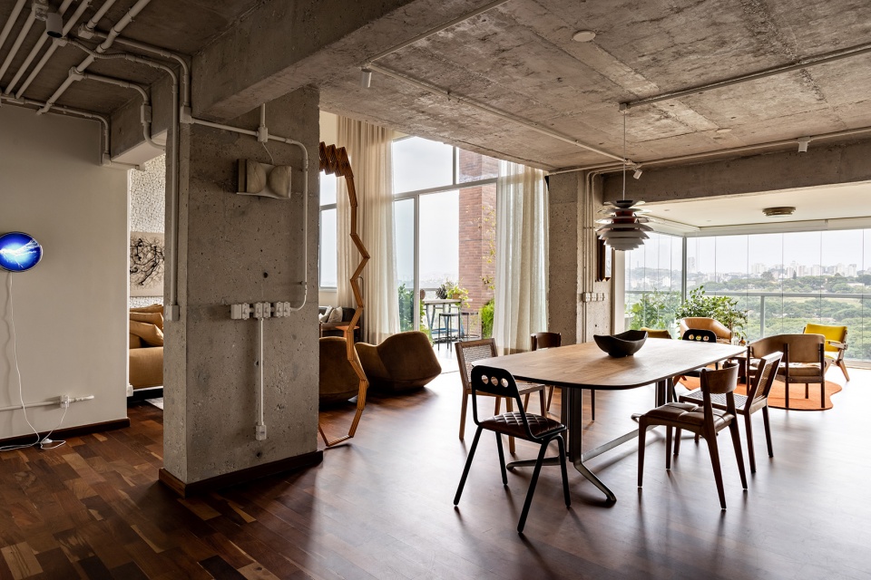 Gale Apartment by MEMOLA ESTUDIO