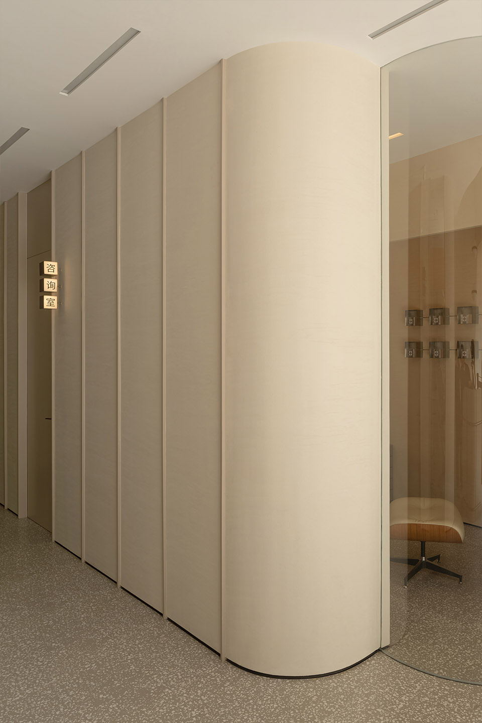 Lu Jingting Dental Clinic qisi deisgn
