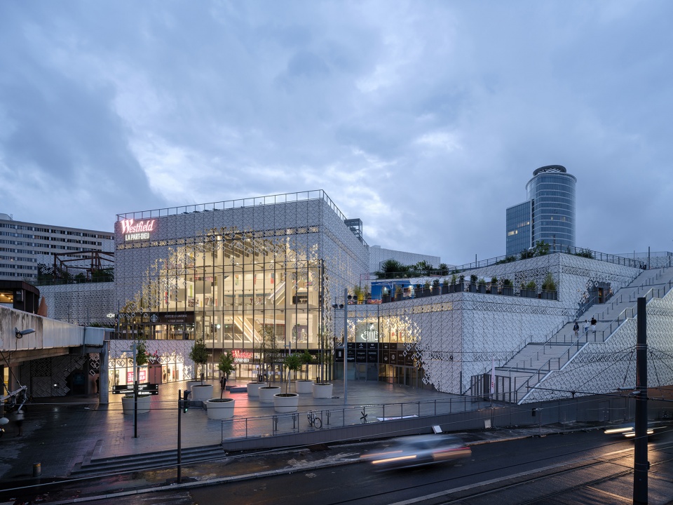Lyon Part Dieu Urban Shopping Centre by MVRDV