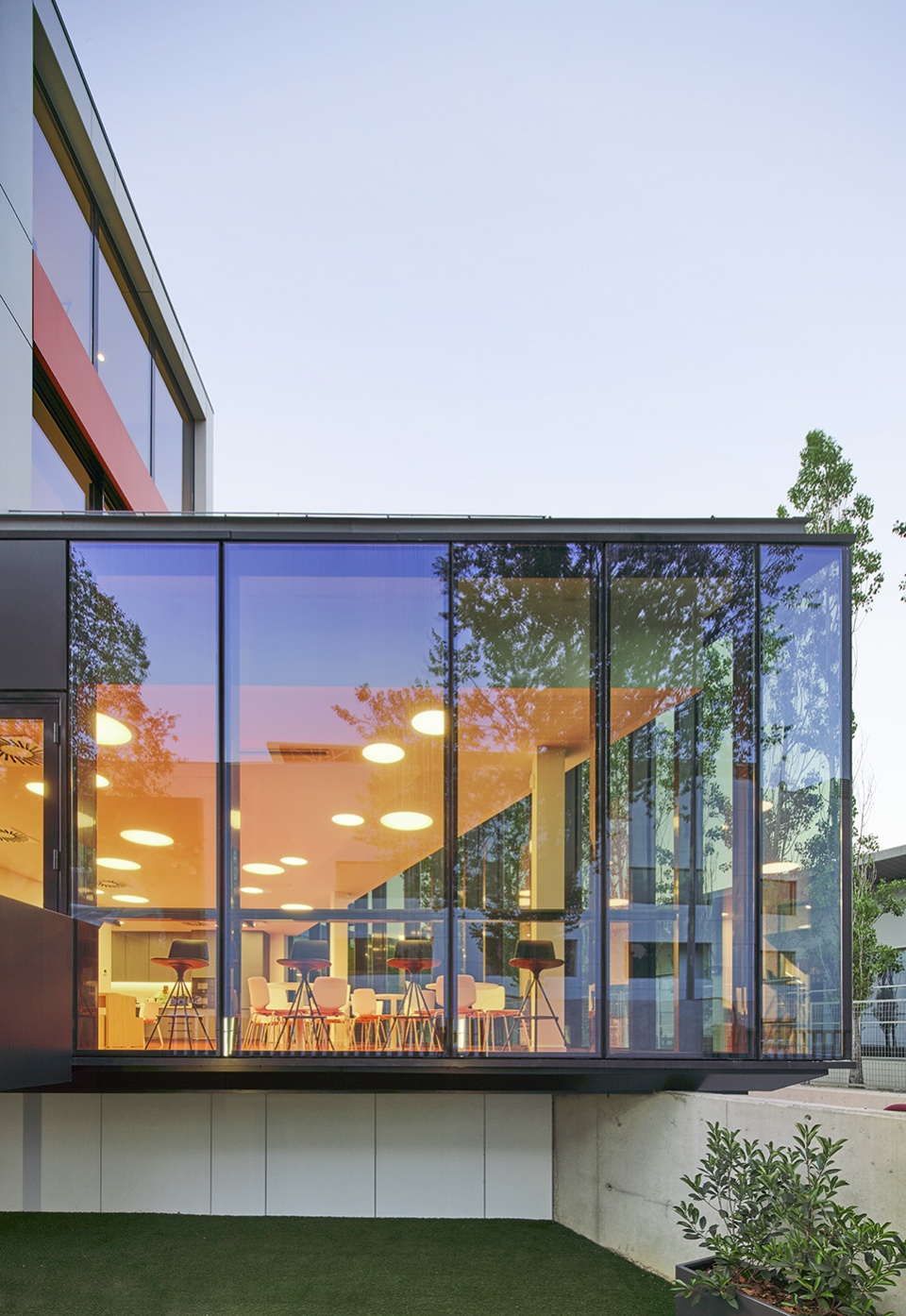 new magic box headquarters by oma octavio mestre arquitectos