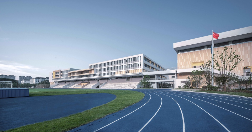 Xingpu experimental middle school in Suzhou Industrial Park by huazao