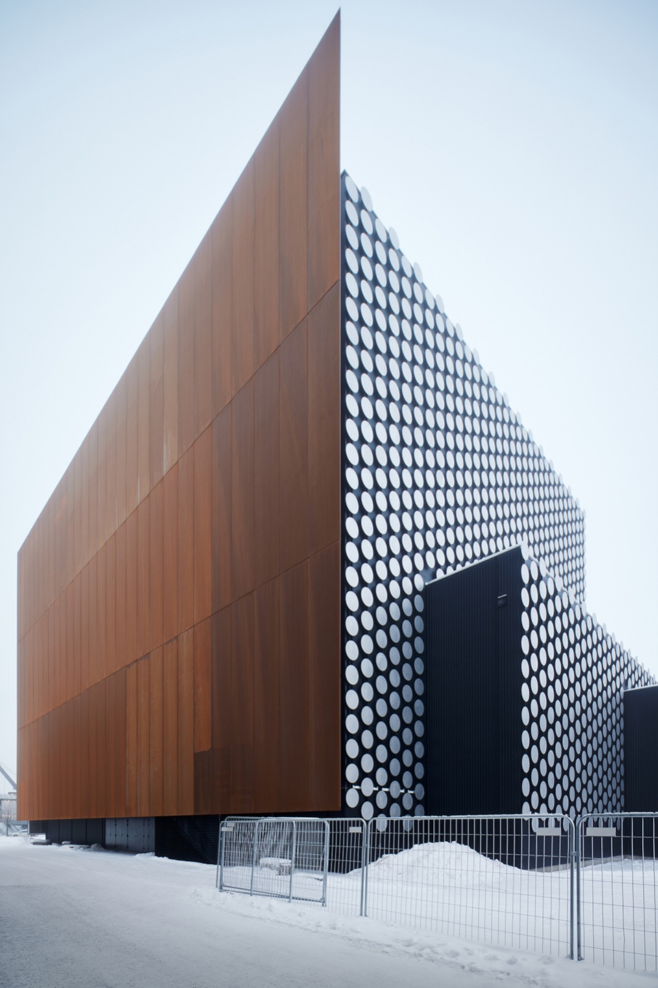 dance house helsinki by jkmm