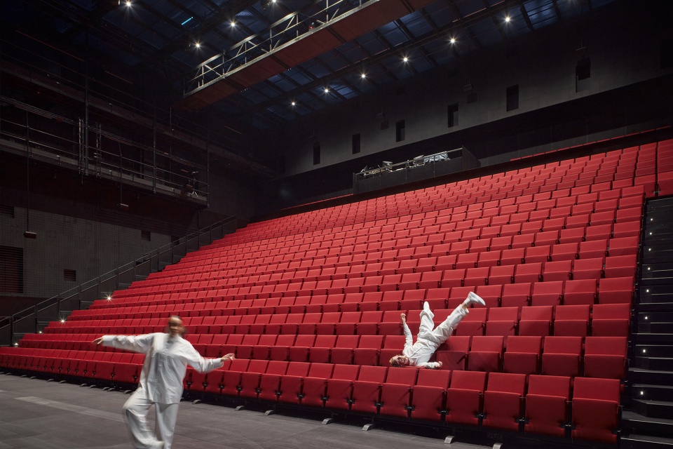 dance house helsinki by jkmm