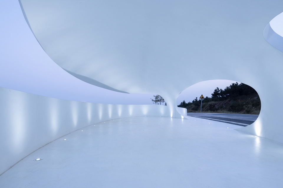 One Leaf Tea Pavilion in Rizhao Lanshan by Kong Xiangwei Studio