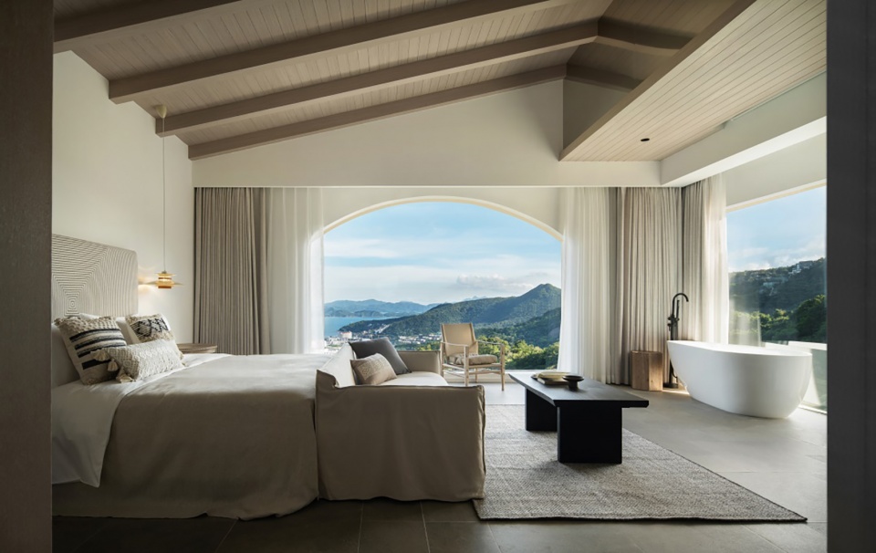 Miyue Tianlu Secret Wild Wonderland Hotel China by G S DESIGN