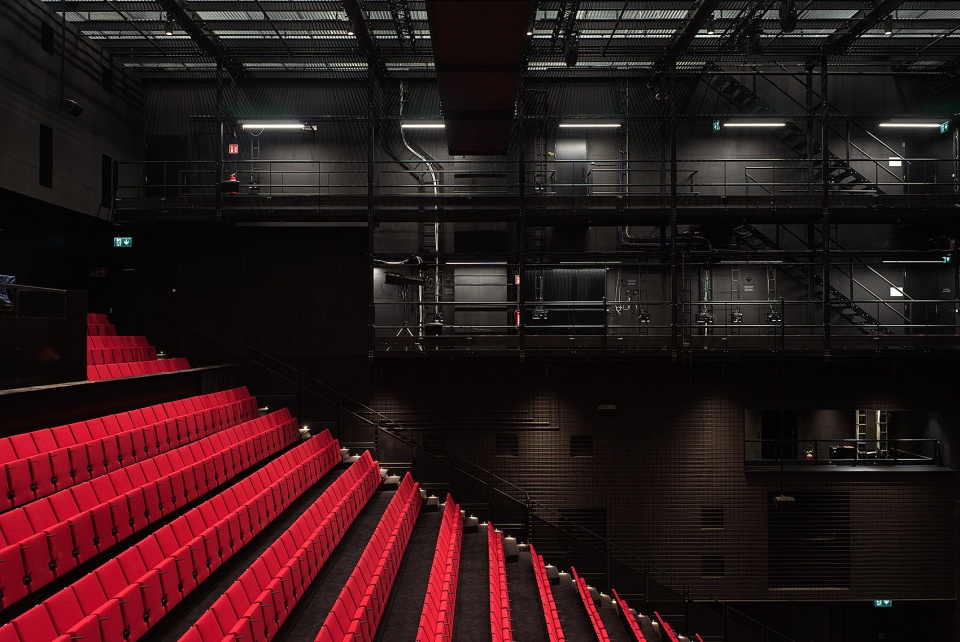 dance house helsinki by jkmm
