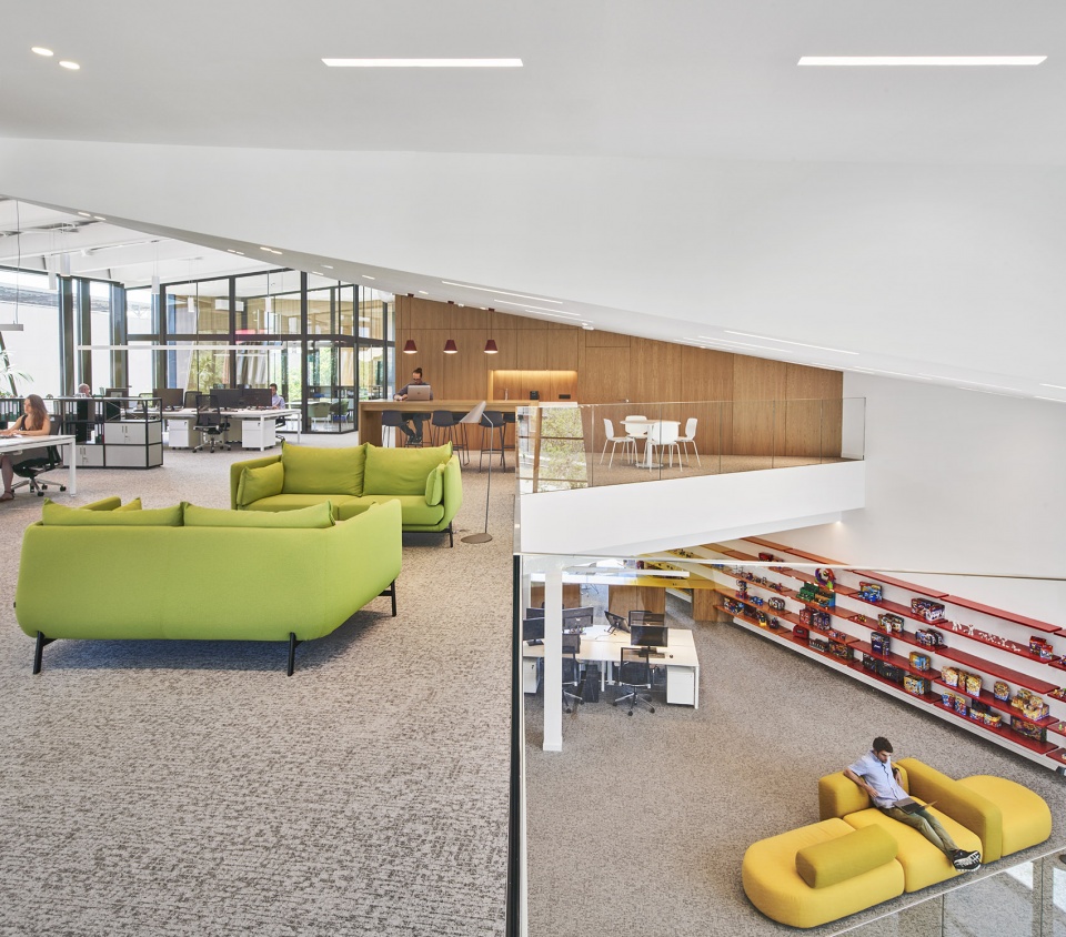 new magic box headquarters by oma octavio mestre arquitectos