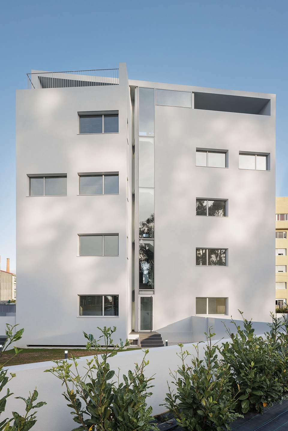 Nova Rio Housing by Antonio Paulo Marques Arquiteto e Associados Lda