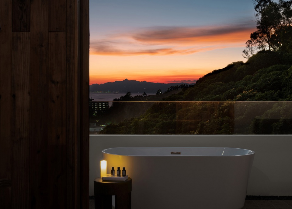 sanyea forest retreat by fusion design