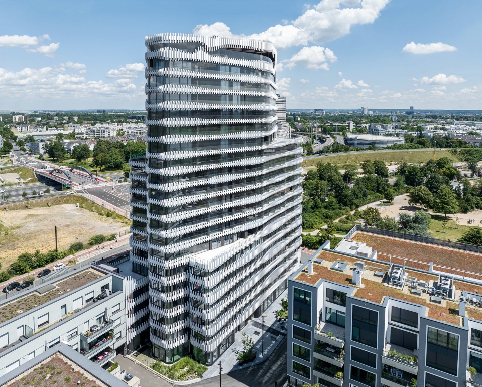 ZIPPER RKM 740 Tower by J MAYER H und Partner Architekten