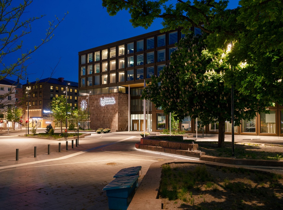 transformation of uppsala town hall by henning larsen