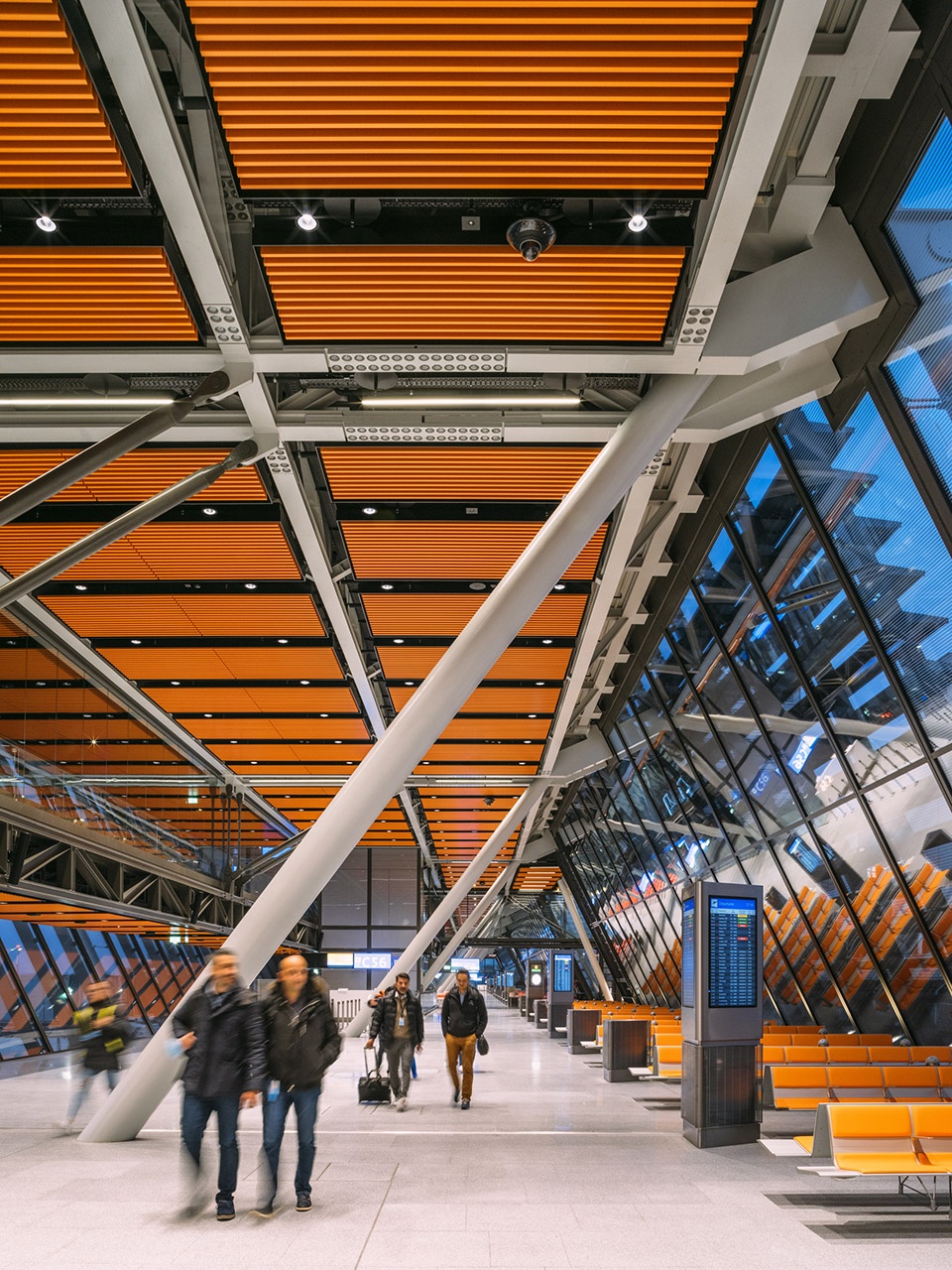 aile est a new world class jetty opens at geneva aeroport29