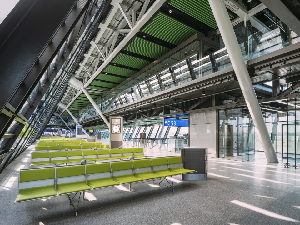 aile est a new world class jetty opens at geneva aeroport31