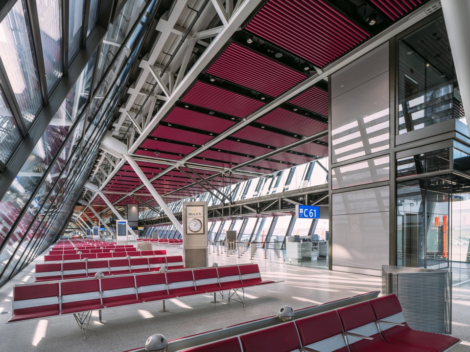 aile est a new world class jetty opens at geneva aeroport32