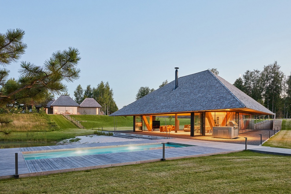 poolhouse by heima architects