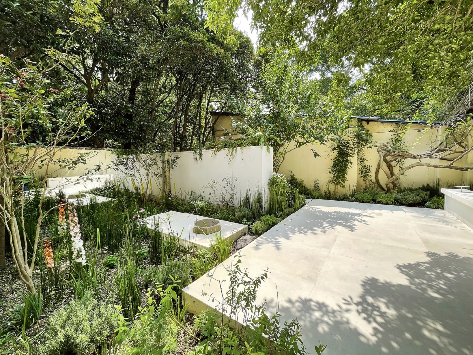 to summer infinity garden shanghai by yiyu design