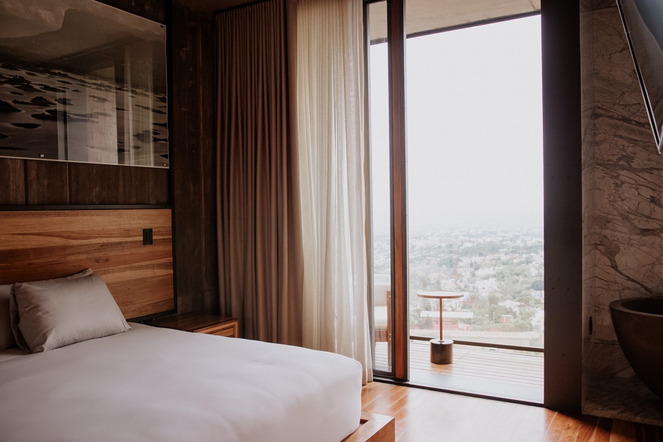 Flavia Luxury Hotel by ROOTSTUDIO