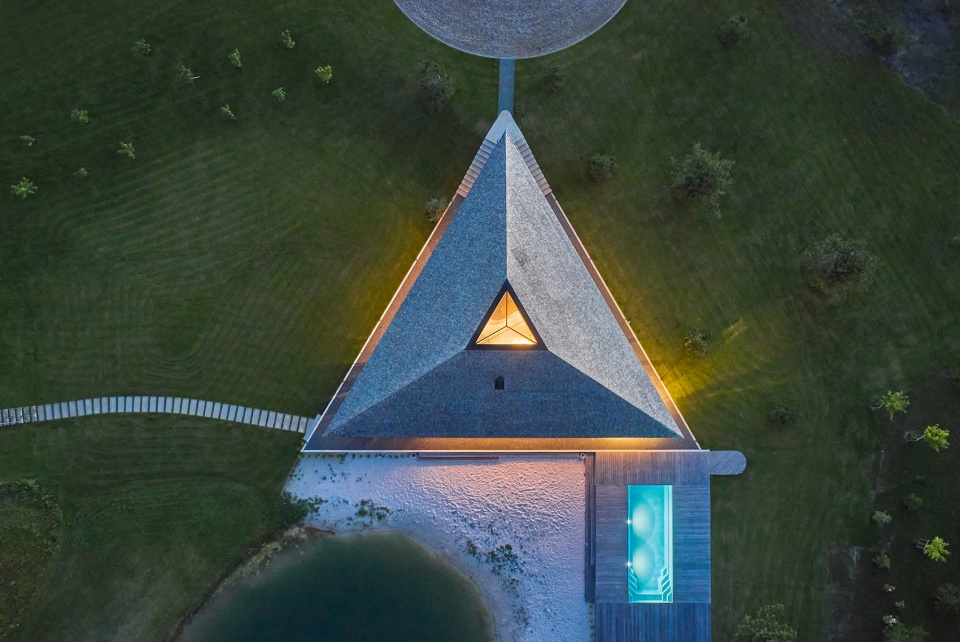 poolhouse by heima architects
